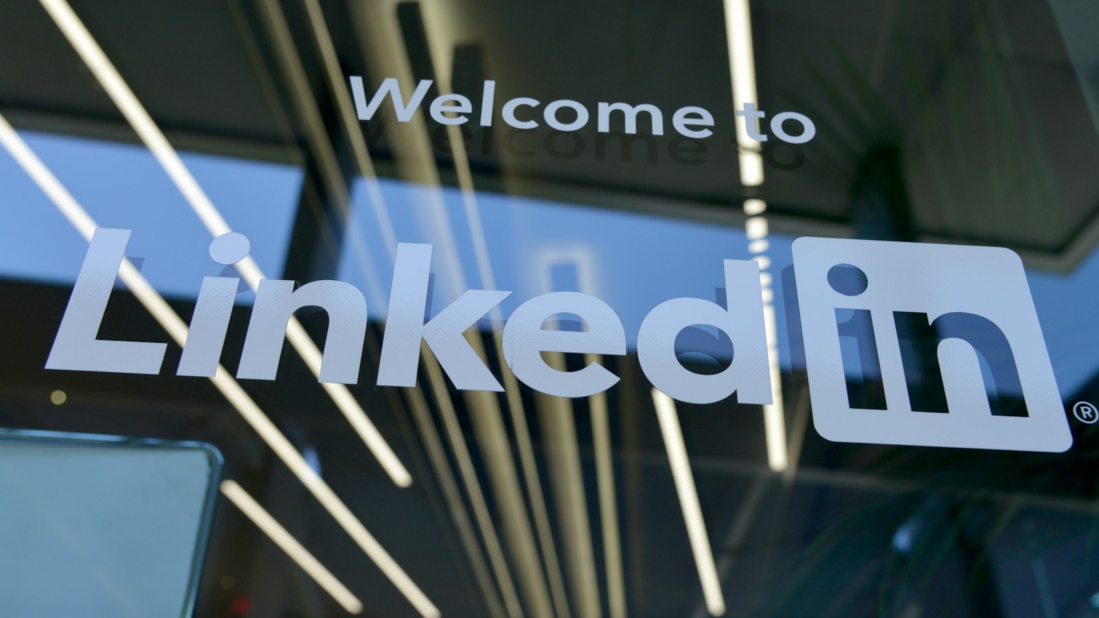 Tutorial Bikin Carousel LinkedIn 2026 agar Personal Branding Terlihat Lebih Profesional